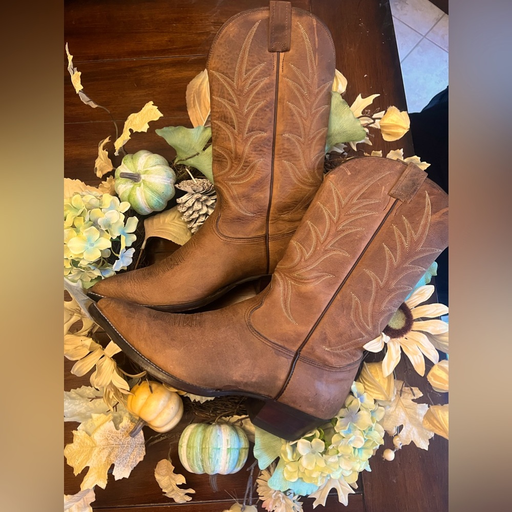 Nocona cowboy boots